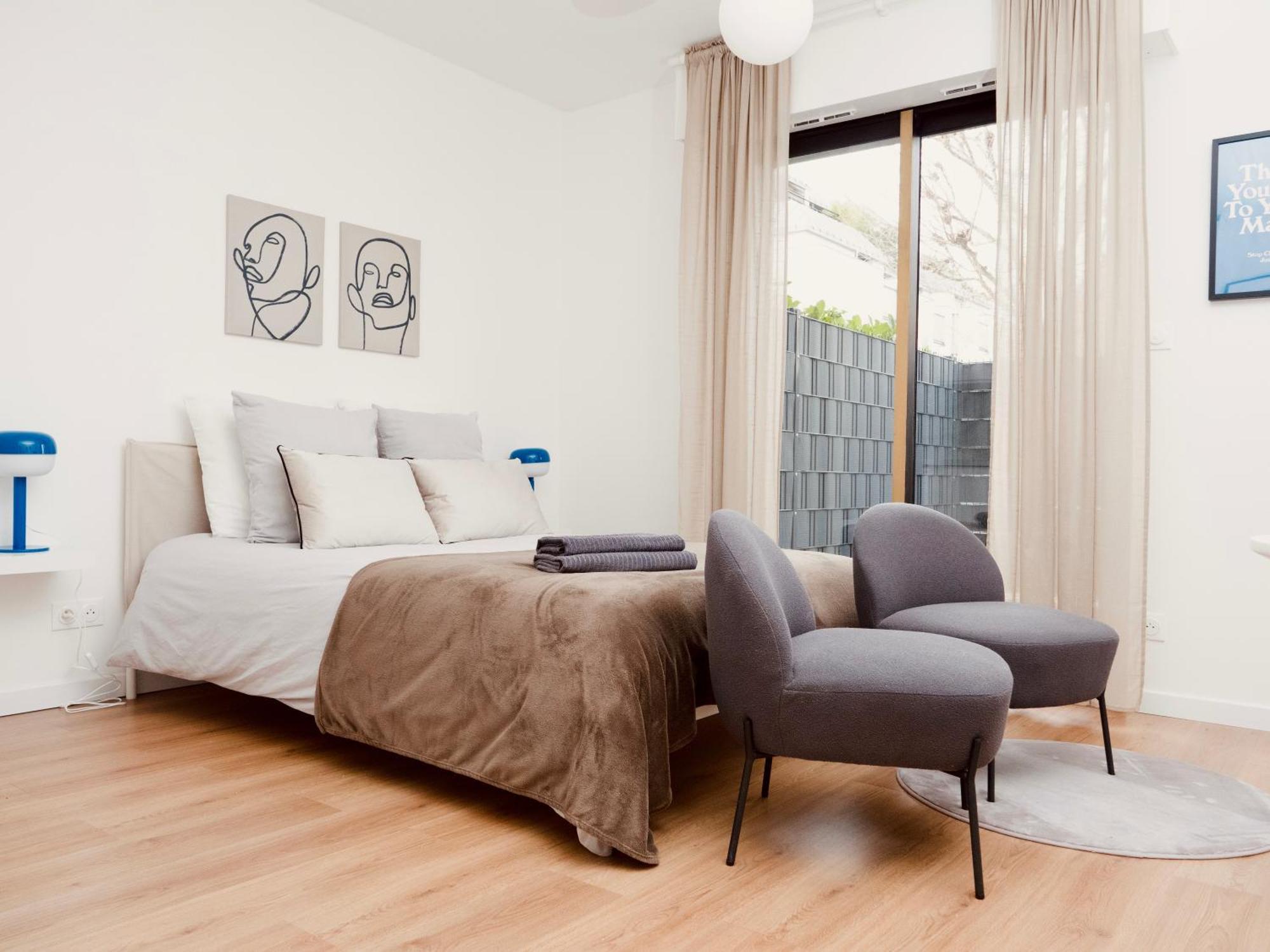 Le 6 - Appartement Douillet Strasbourgeois Avec Terrasse Luaran gambar